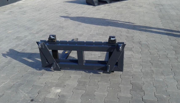 Gabelträger Palettengabel 2500kg | Frontlader Euroaufnahme | Gabelzinken 1200mm